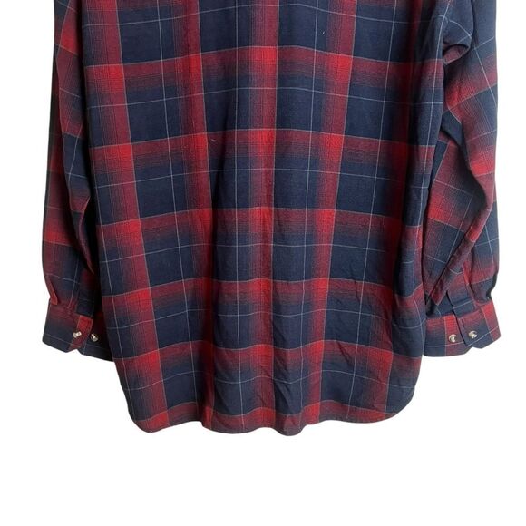 Classics vintage red plaid shirt. Size large - Picture 5 of 7